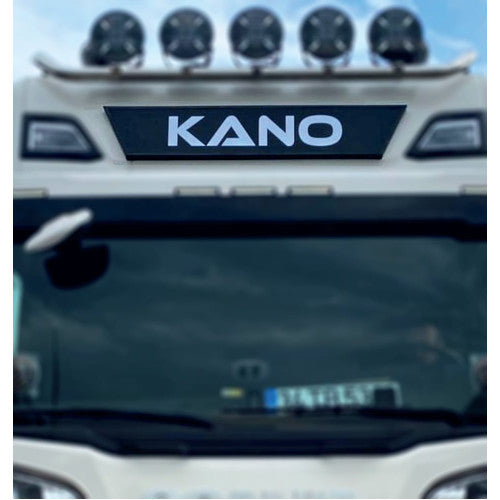 Ljusa låda platta för hyttens tak för Scania S/R 2017+ plast akryl med rostfri kant ren yta